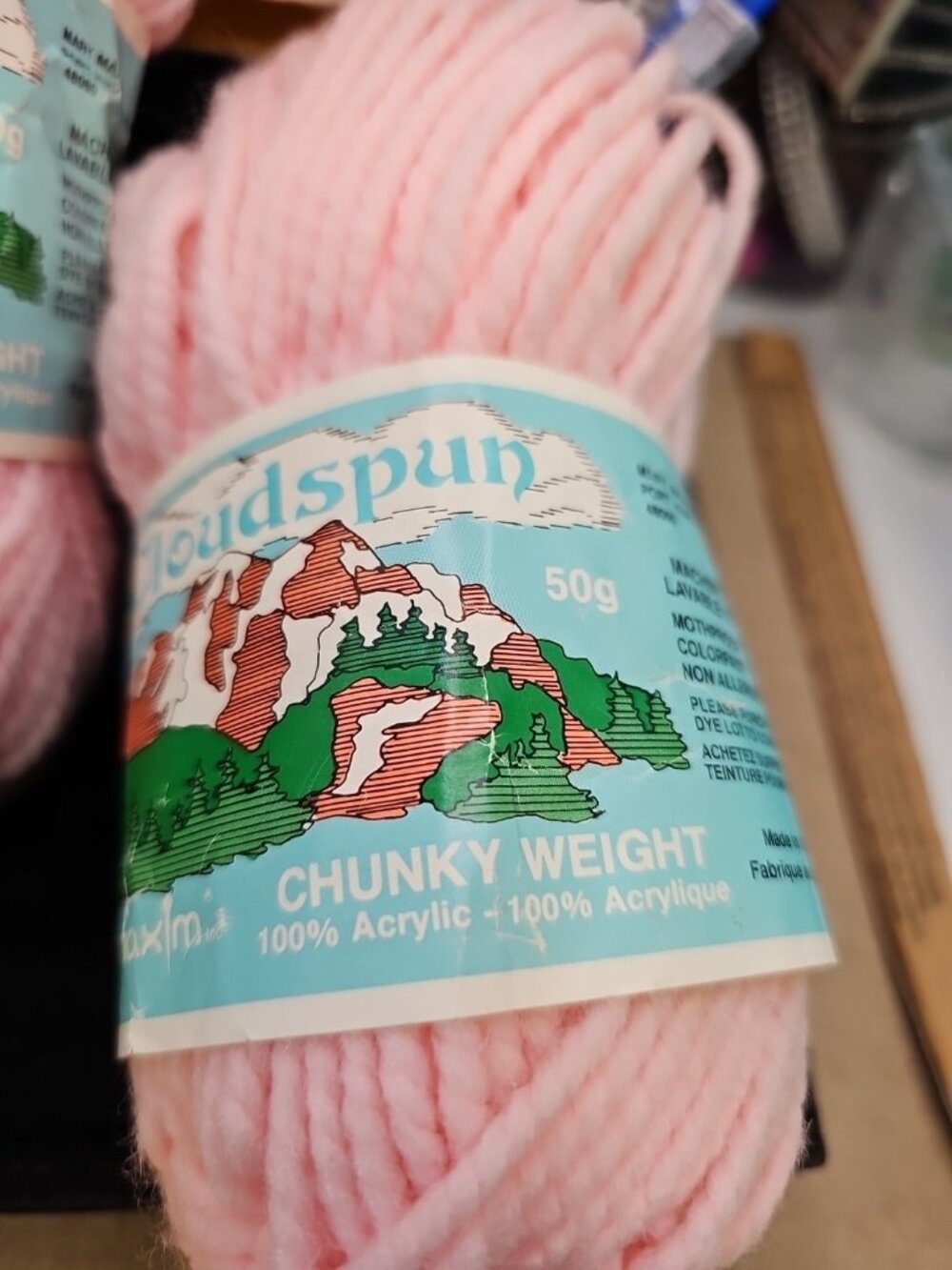 Yarn Lot Of 2 Cloudspun Mary Maxim 100% Orlon Acrylic Chunky Pale Pink Lot Of 2 - Picture 2 of 9